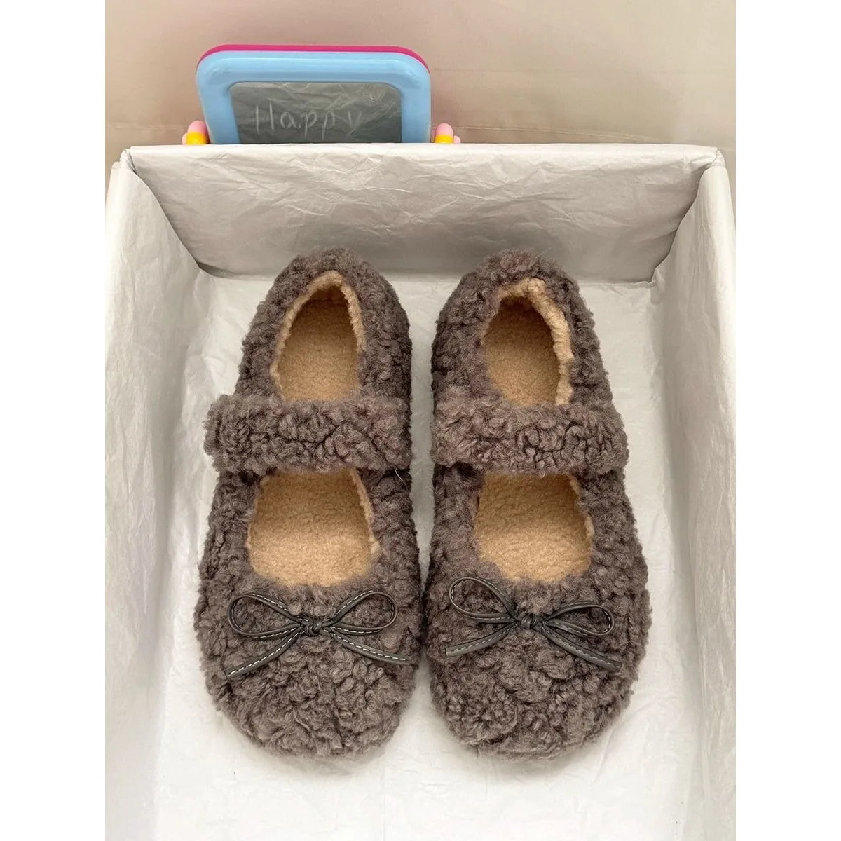 Zapatos de felpa con parte inferior plana y forro polar para mujer, calzado Retro con punta redonda y fondo suave, zapatos de algodón Mary Jane, ropa cálida para primavera, Otoño e Invierno