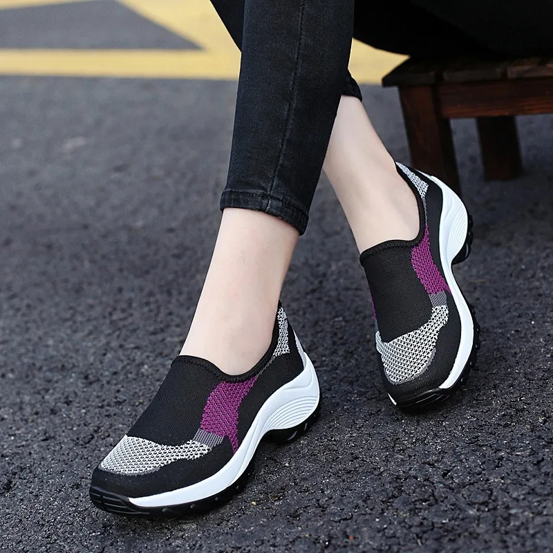 أحذية نسائية كاجوال موقع الموضة صنادل رياضية قابلة للتنفس أحذية رياضية صيفية ذات نعل عريض صنادل كاجوال مضادة للانزلاق