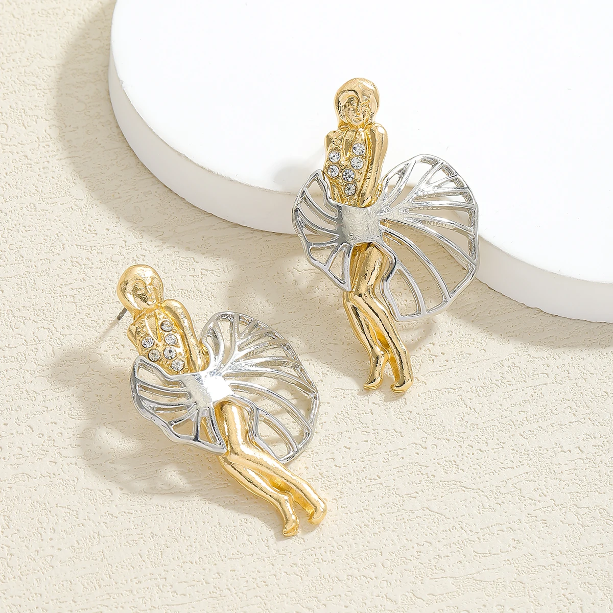 سبائك ذهبية مارلين مونرو وأقراط للنساء رائعة بلينغ الزركون بيان مجوهرات الزفاف العروس مأدبة الملحقات #3