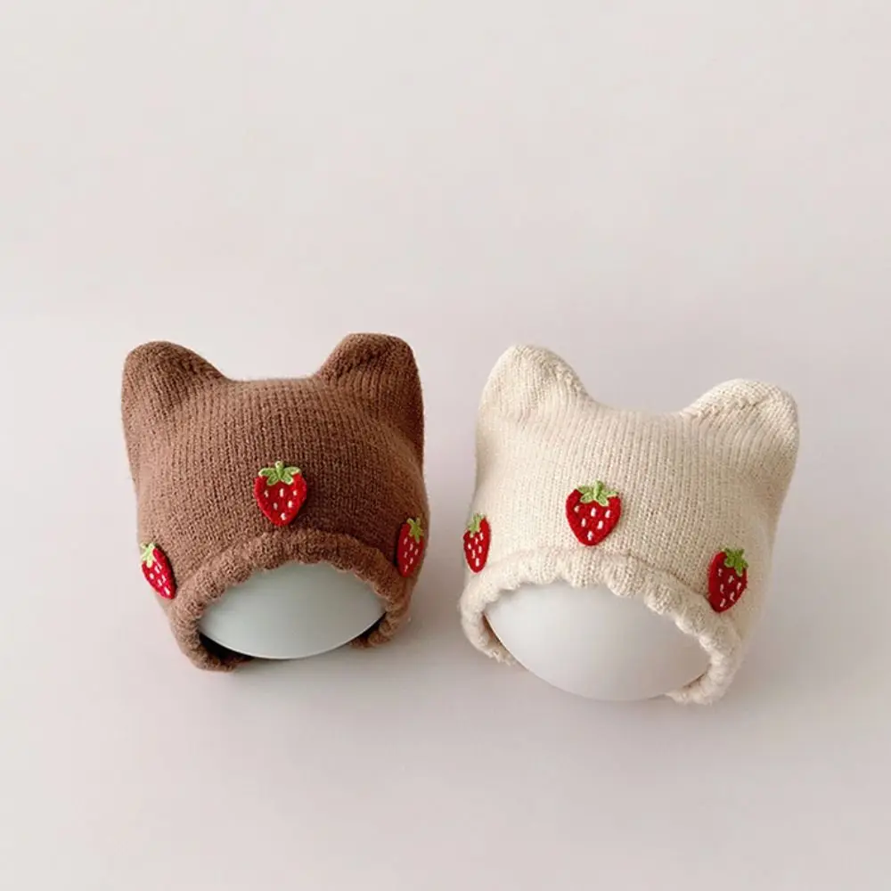 

Fashion Cute Strawberry Hat Ear Protection Breathable Princess Hat Beanie Windproof Warm Hat Winter