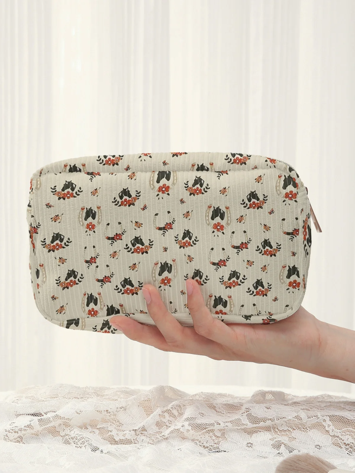 

Vintage floral print pattern Cosmetic Bag Large Capacity Travel Toiletries Bag Ladies' Makeup Storage Bag