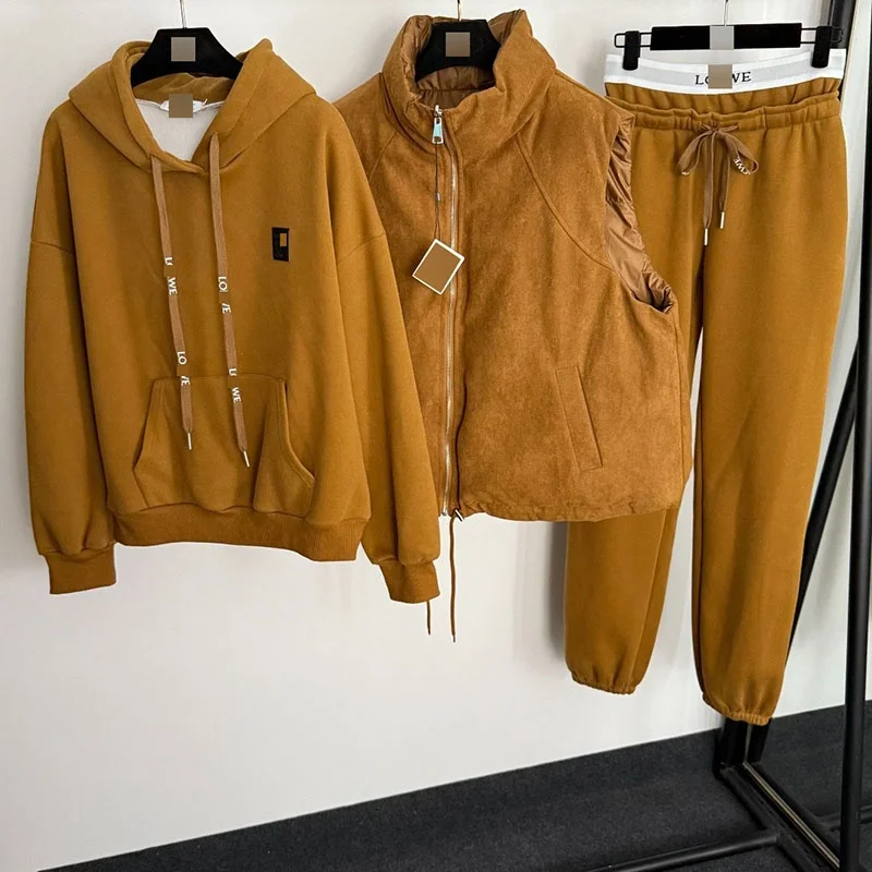 

Осень-зима, новый комплект футболок Sle, бархатный двусторонний жилет из кожи оленя, кожаный логотип, длинная толстовка с капюшоном Fce...