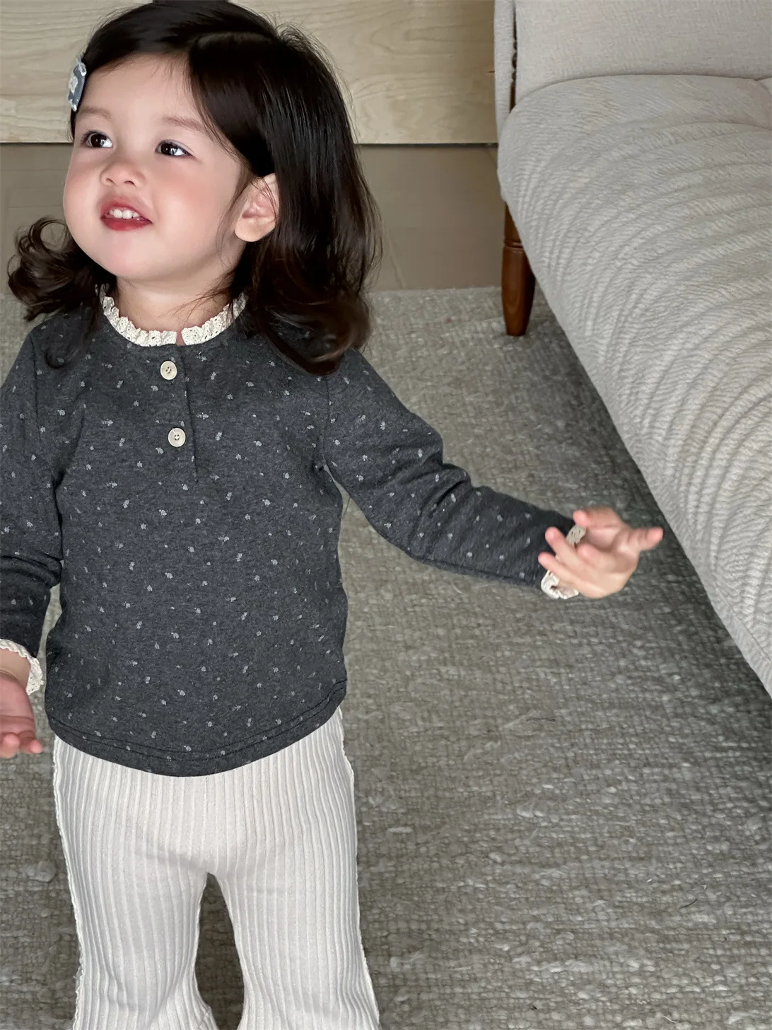 

2025 Autumn Baby Girls Tops Lace Collar Infant Long Sleeve Bottoming Shirt Kids Girls Casual T Shirts