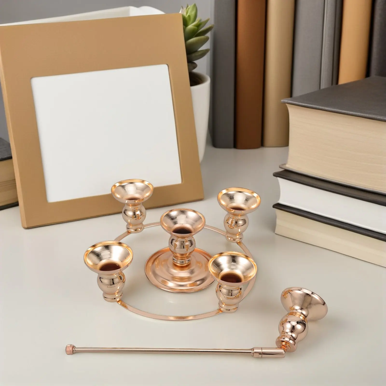 1Set Iron Candlestick Holder Set Gold Vintage Retro Metal Candleholders Snuffer Dining Table Centerpiece Home Decor Wedding