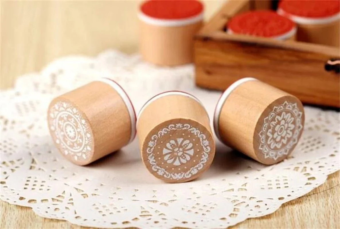 6 Patterns Vintage Round Pattern Wooden Rubber Stamps for Scrapbook Card Making Decoration DIY Craft Assorted 6 Pieces/Set