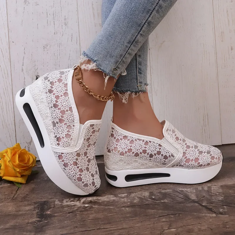 2023 New Women\'s Sneakers Floral Embroidery Mesh Sneakers for Women Slip on Casual Comfy Heeled Shoes Woman