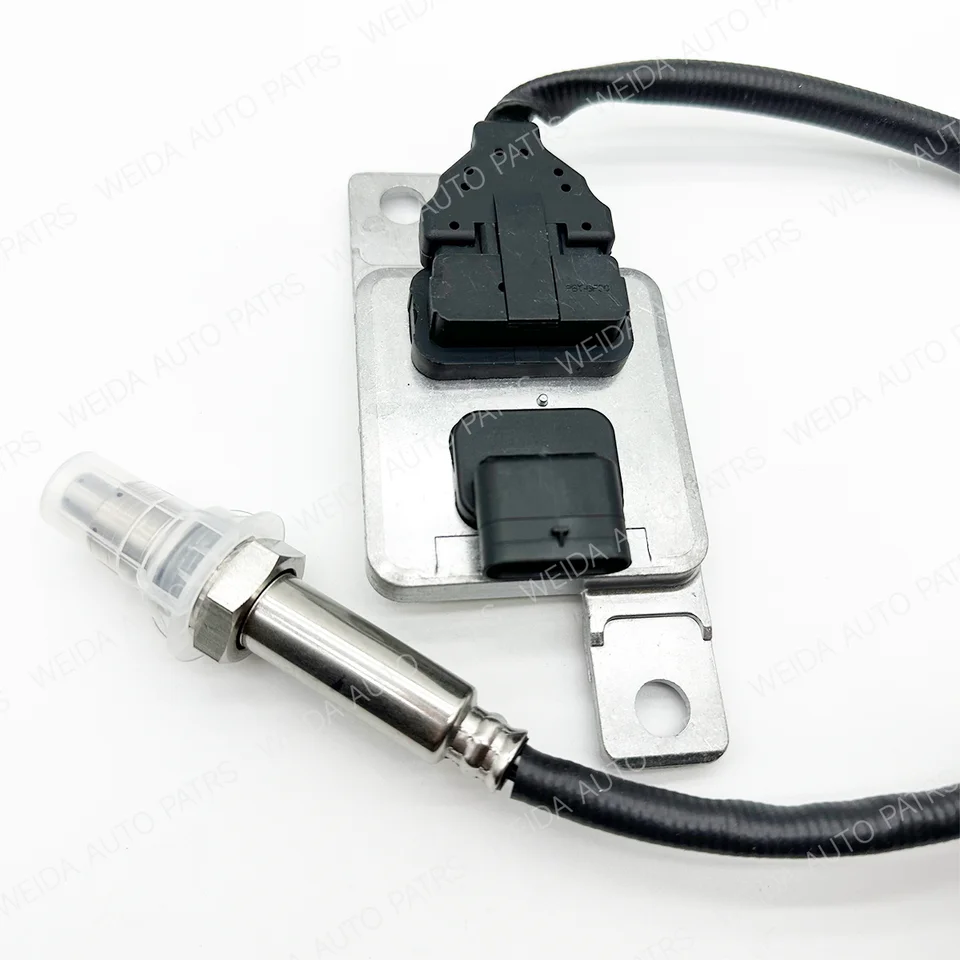ไนโตรเจนออกไซด์เซนเซอร์เซนเซอร์ NOx 5WK97229 059907807J เหมาะสําหรับ VW Touareg 3.0 TDI Audi A4 S4 A5 A6 Q5 A7 A8 95860680703
