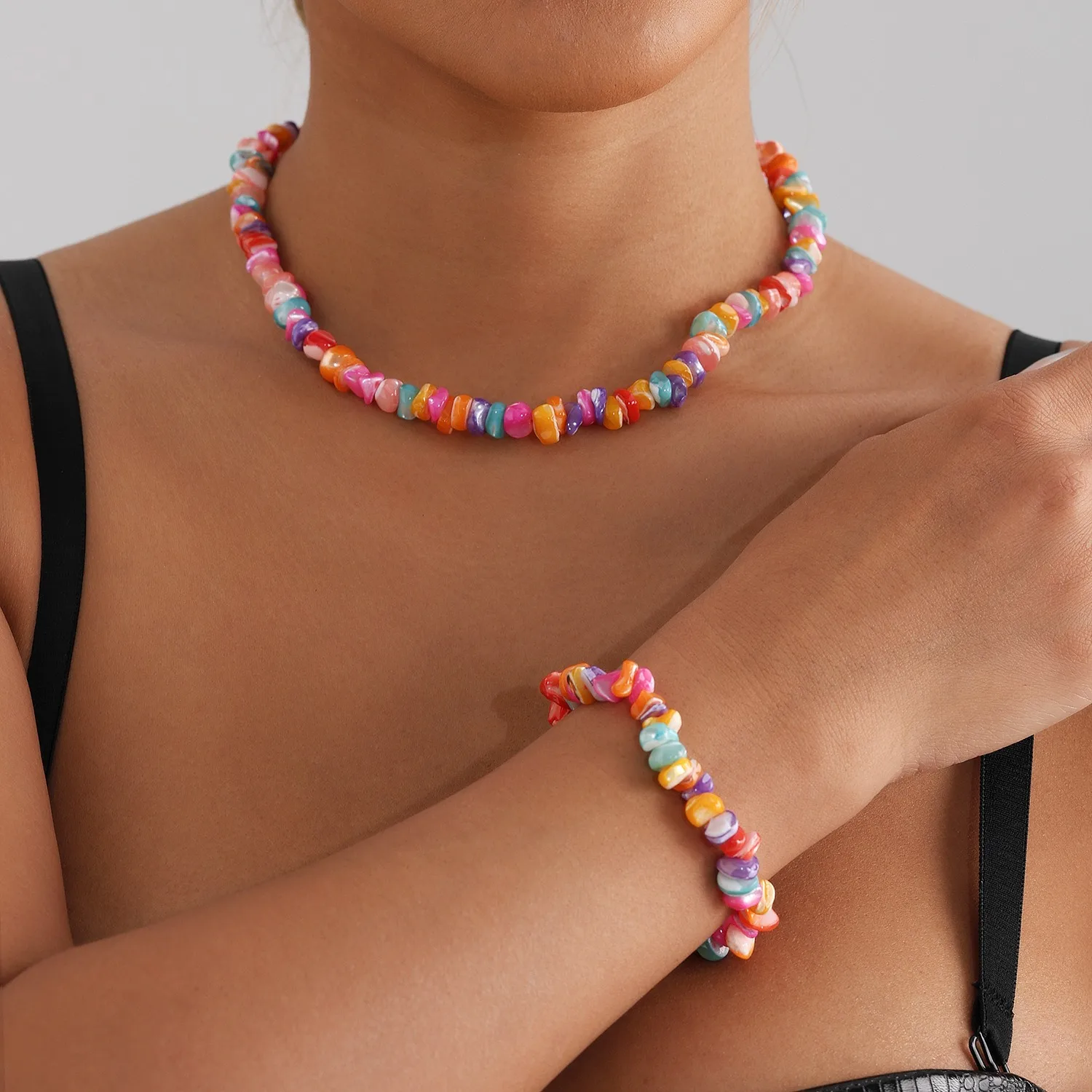 Retro Opposite Sex Colorful Shell Collarbone Necklace Elastic Rope Bracelet Set 2026 Simple Sexy Girl Fashion Jewelry