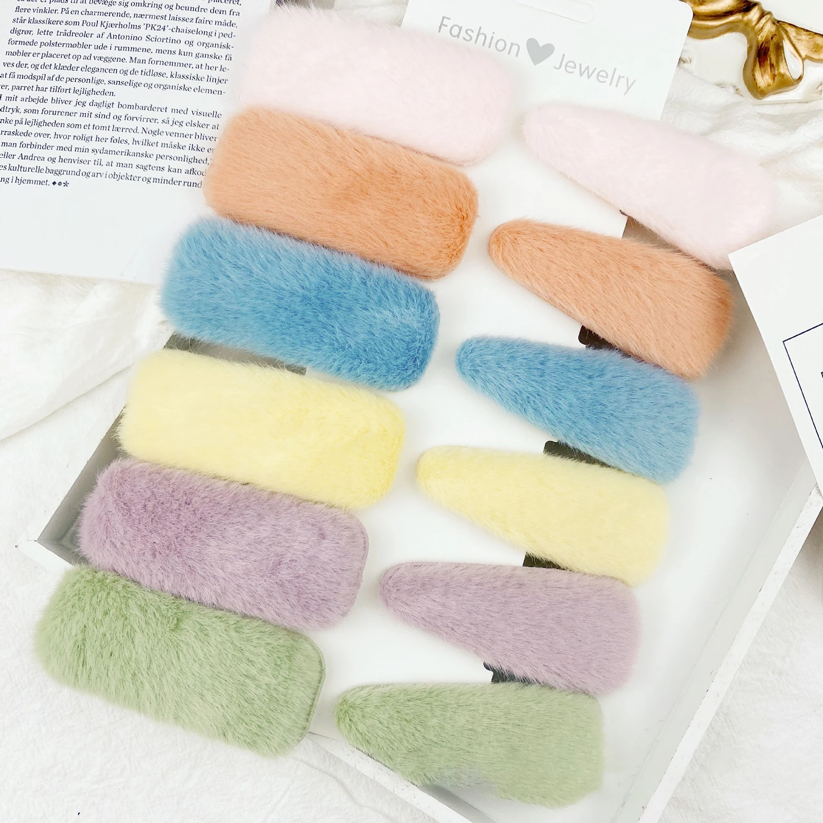 

Large Rabbit Fur Hair Clip Minimalist Hairpin for Women Soft Plush Barrettes for Thick Hair Sweet Girls Daily Hair Accessories