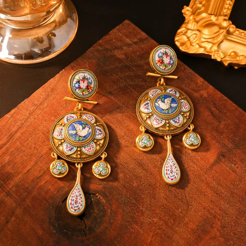 

Retro Court Rattle Shape Dangle Earrings in the Middle Ages and Ethnic Style Vintage Earrings Travel Vacation Earrings Copper