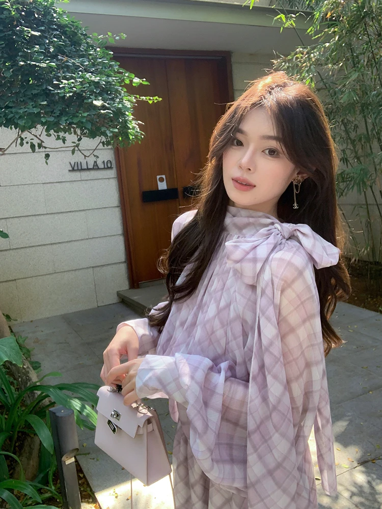 

Летний новый комплект ByYou: фиолетовая шифоновая блузка с рукавами-фонариками и цветочным принтом, асимметричная юбка миди. Модный женский комплект.