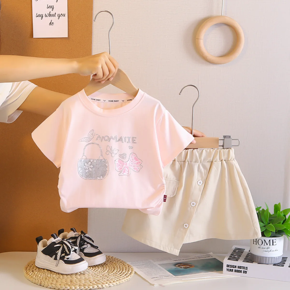 Summer New Baby Girl Clothes Korean Fashion Rhinestone Butterfly Short Sleeve T-shirts Tops and Shorts Two Piece Set Girls Suit