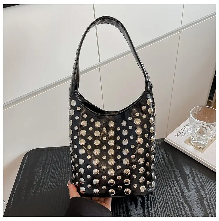 

2026 New Studded Bucket Bag, Edgy Designer-inspired Luxury Shoulder Bag, Unique Top Handle Crossbody Purse for Daily Outing