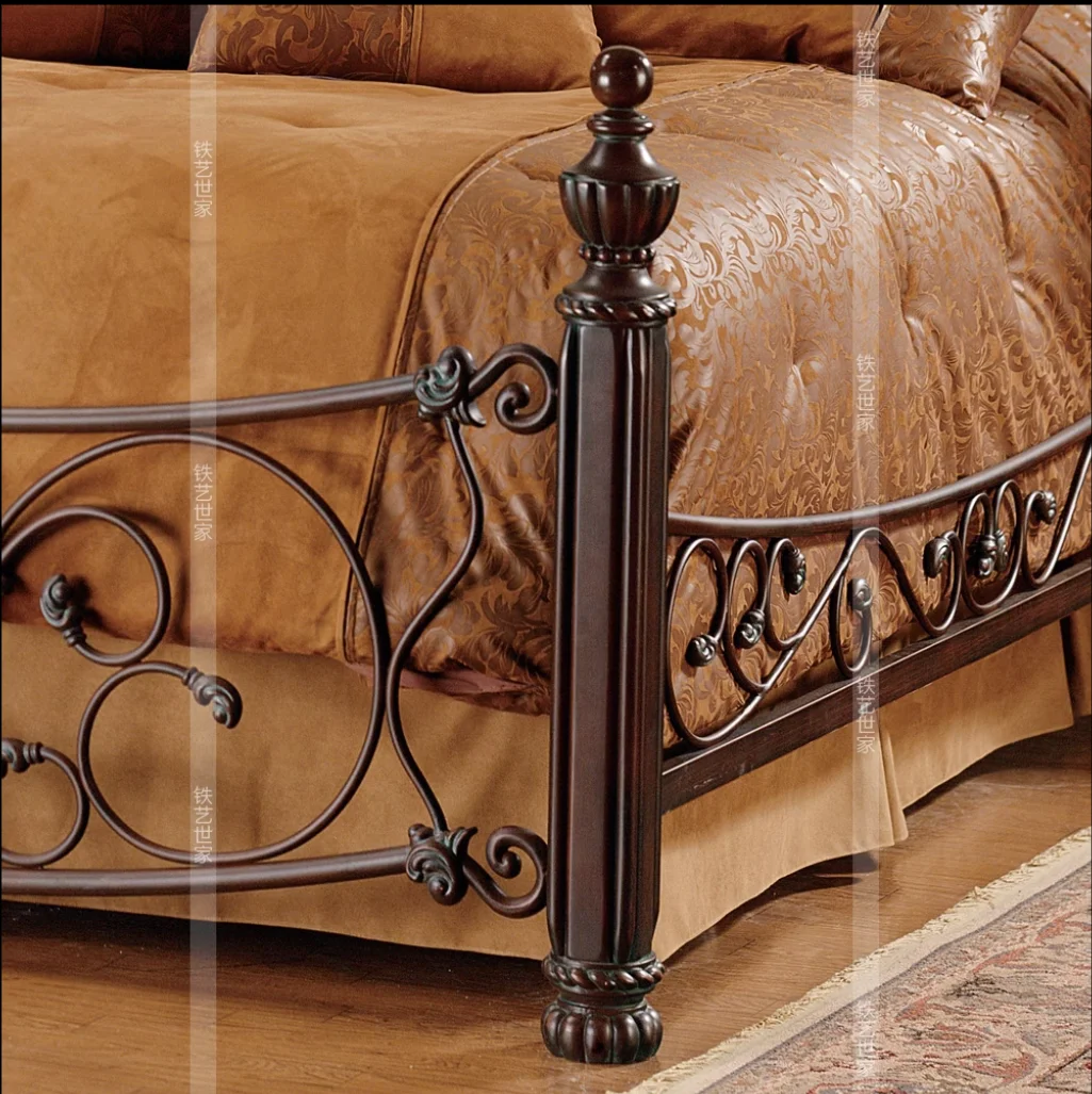 Wrought iron bed European vintage wrought Iron Bed 1.5m 1.8m Villa bed Single bed Double bed Light luxury