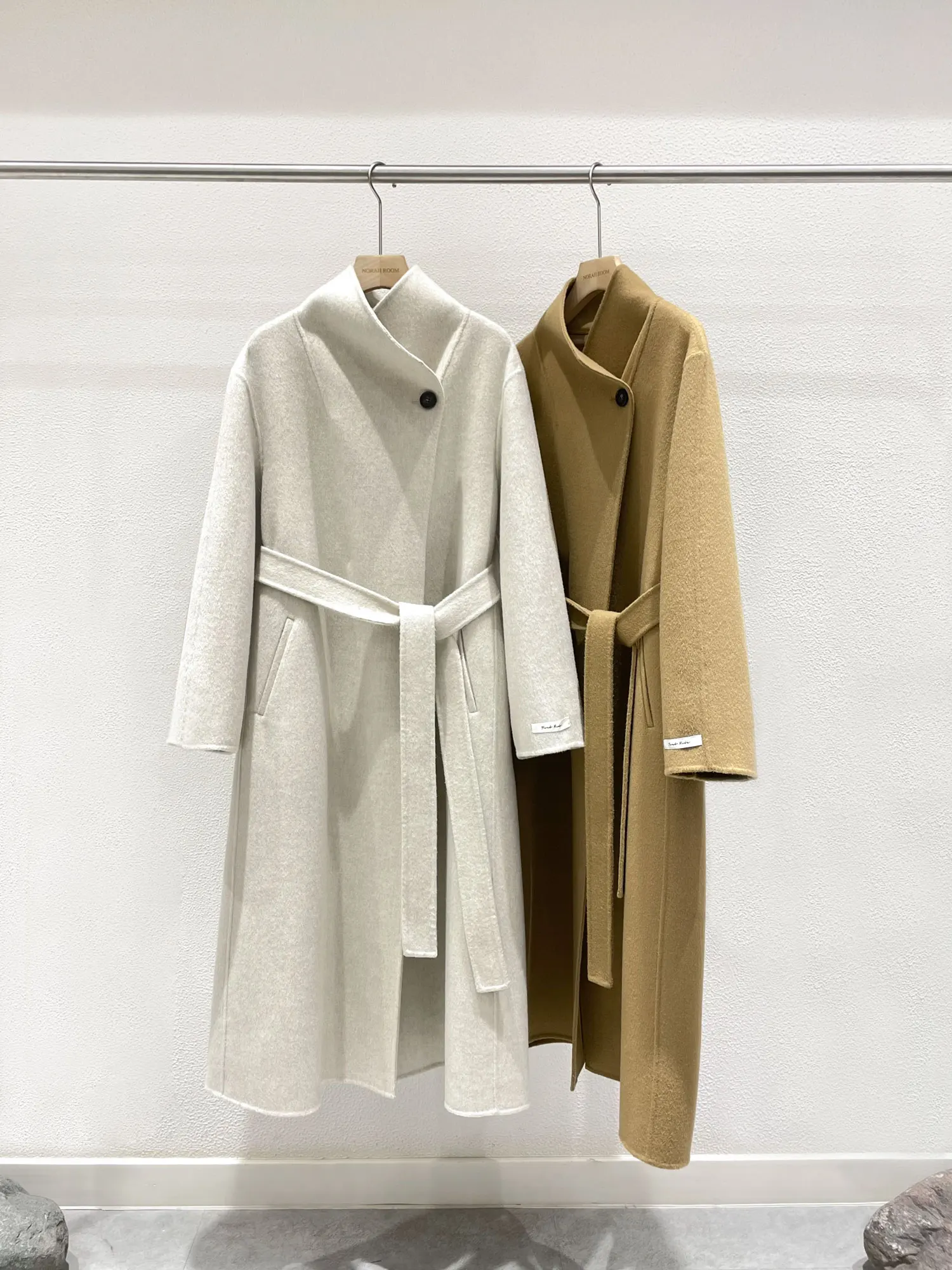 

Nuo Xiaola Authentic 2024 Winter New Brand Woolen Coat Stand Collar Waist Belt Long Sve Korean Sle Pure Color