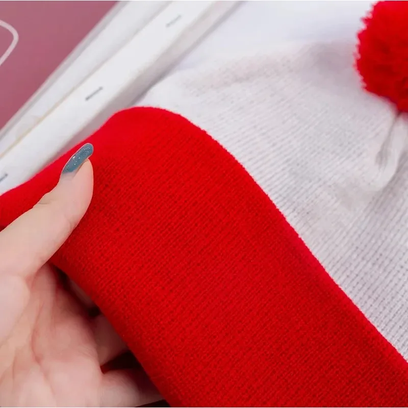 1 Stück Weihnachten Cosplay Lustige Beanie Mütze Unisex Winter Warme klassische Strickmütze, Neujahr Kostümzubehör für Damen Herren