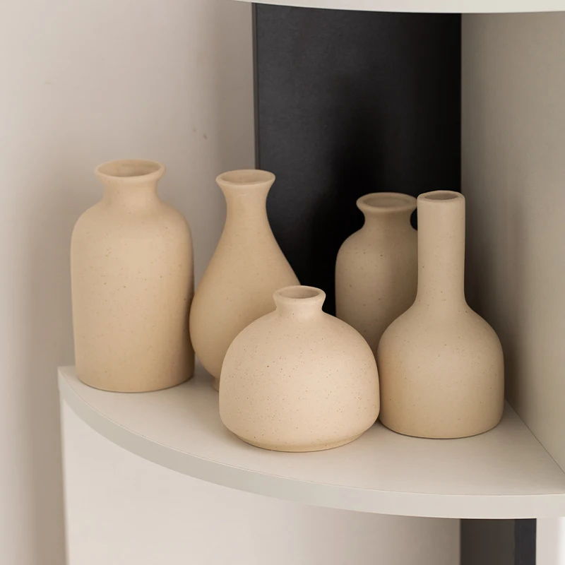 Nordic minimalist creative ceramic small flower vase for home, living room flower arrangement, green plants, tableware, dried fl