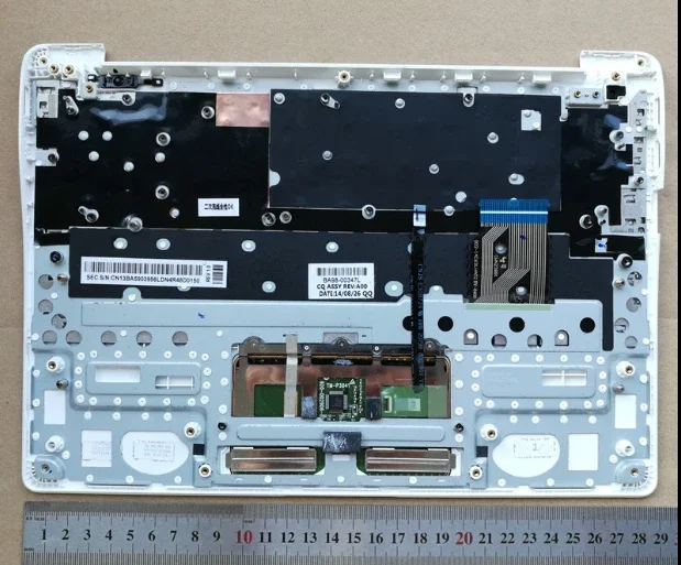 

New laptop keyboard with touchpad palmrest for Samsung NT 110S1J white US layout