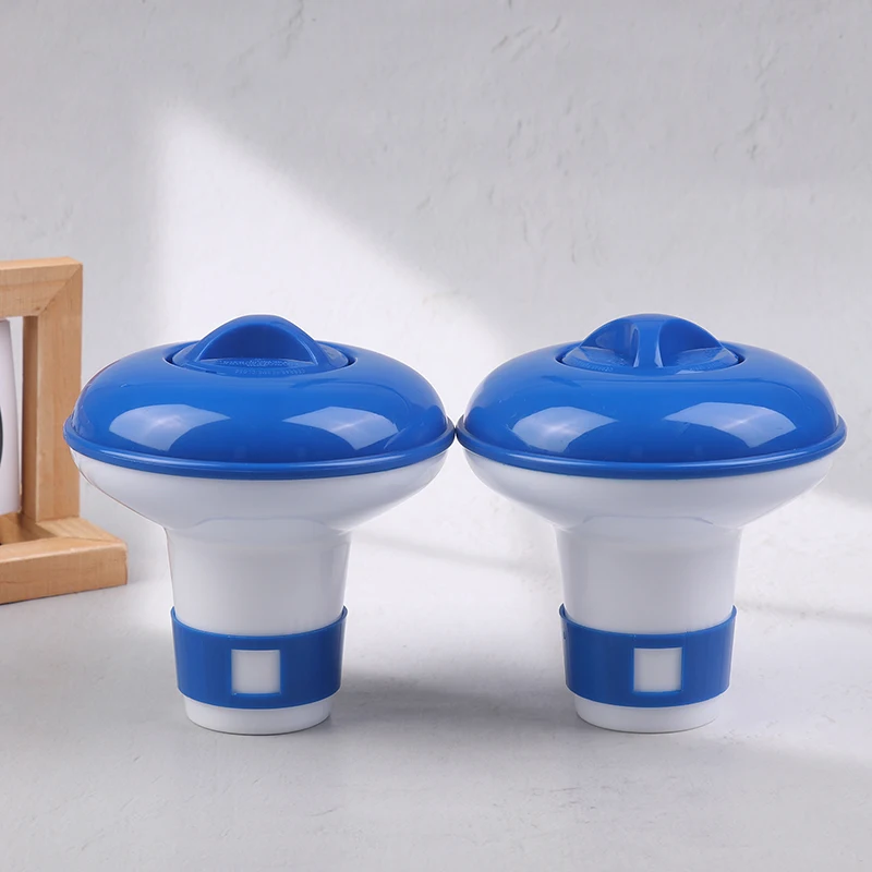 Piscina galleggiante compressa di cloro medico strumento per la pulizia del galleggiante della vasca idromassaggio Dispenser automatico strumenti per la pulizia della piscina all'aperto durevoli