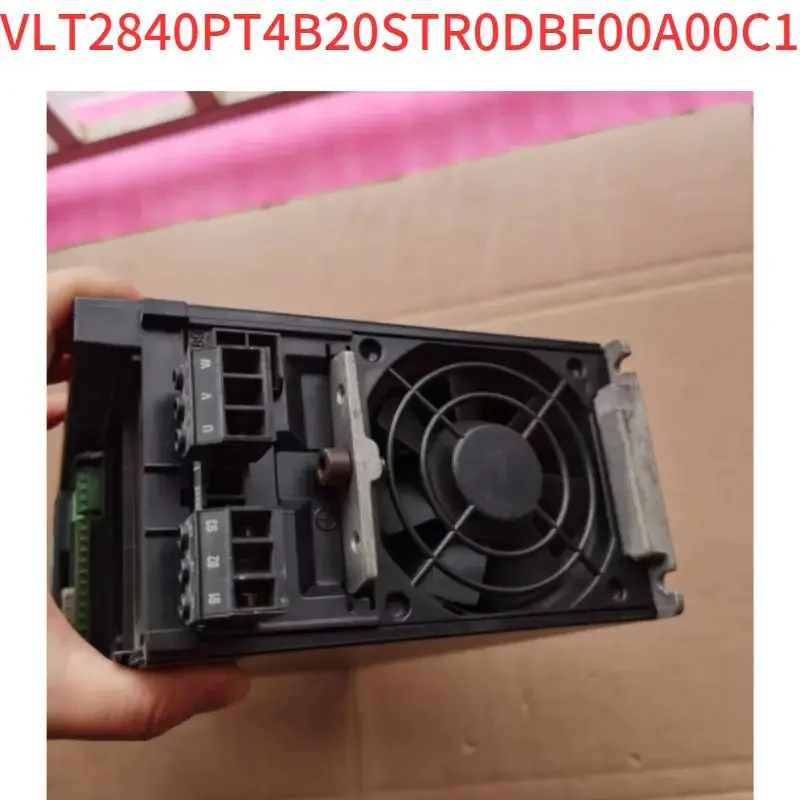 Teste usado inversor VLT2840PT4B20STR0DBF00A00C1,