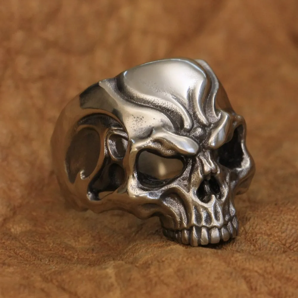 

Cupronickel Hollow Angry Skull Ring Байкерские ювелирные изделия в стиле панк CP136, размер США 7 ~ 15