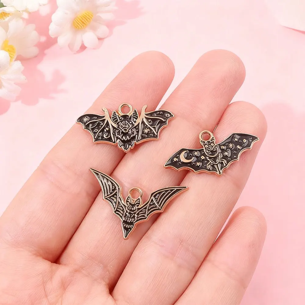 2/6/17pcs Multi Enamel Halloween Themed Bat Shaped Pendant, Used for DIY Bracelets, Necklaces, Earrings, Ankle Chain Accessories