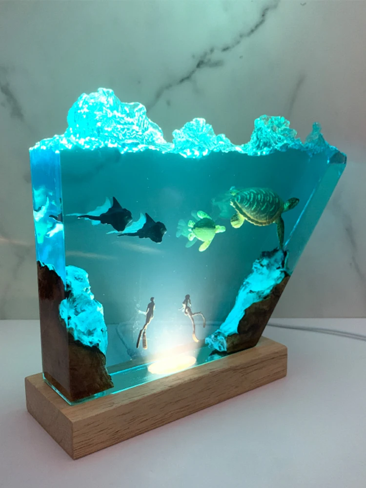 Exploração do fundo do mar Organismo Resina Table Light, arte criativa Decoração Lâmpada, Manta Ray Turtle Diver Theme Night Light, USB Charge