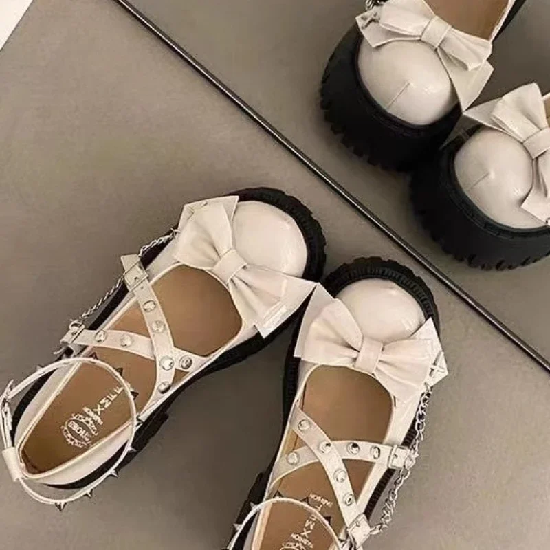 فاسق نمط أحذية نسائية موضة سلسلة تصميم الأحذية القوطية الكاحل الأشرطة الجلدية منصة الأحذية الانحناء ماري جين أحذية للنساء