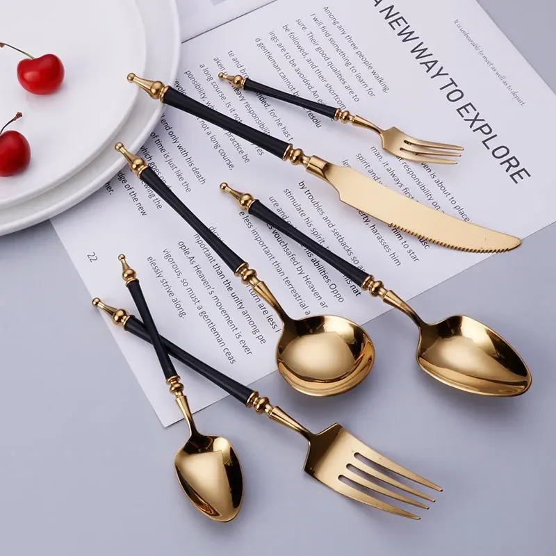 Luxury Western Gold Dinnerware Set Stainless Steel Knife Fork Tea Spoon Tableware Cutlery Set Kitchen Flatware Dishwasher Safe