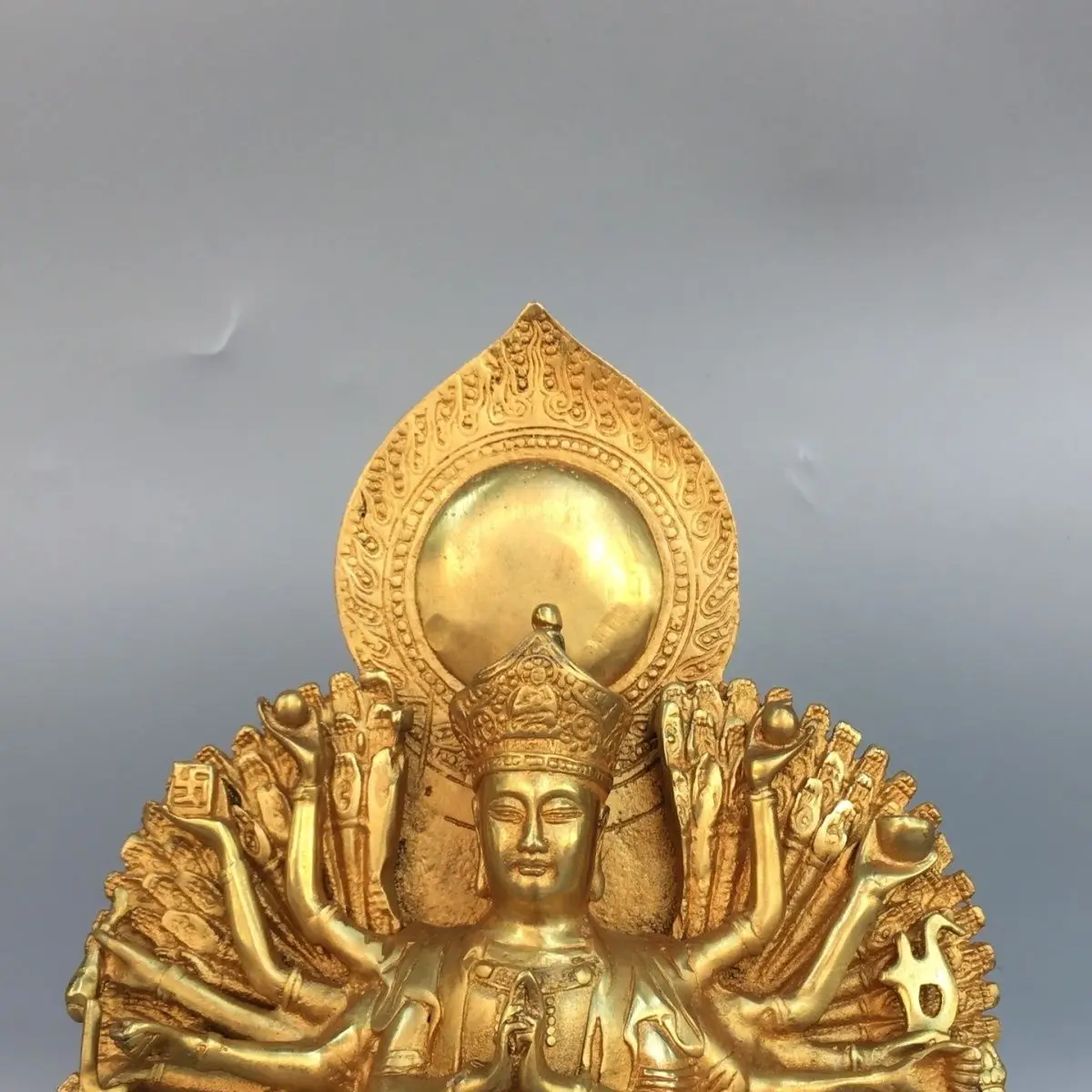 Cundi bodhisattva buddha thousand-armed guanyin bodhisattva Ornament Decoration Tea Pet Figurines Desk Decor Accessories