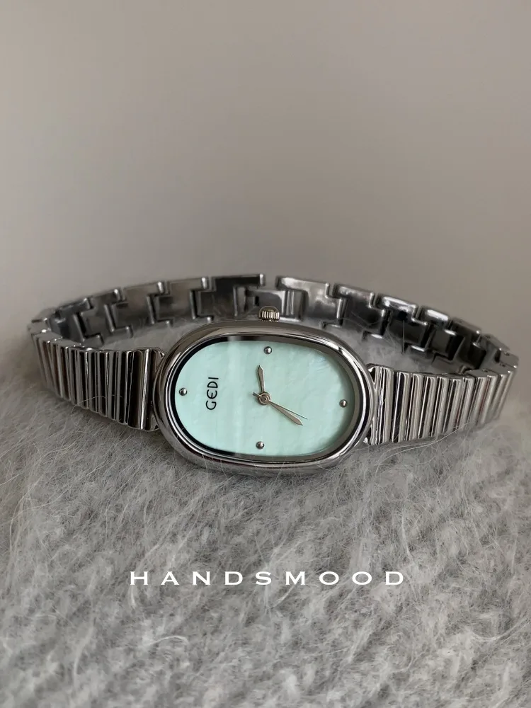 

Luxury Women's Watch Mint Mambo Green Fritillary Oval Simple Fashion Romantic Elegant Temperament Ladies Watch