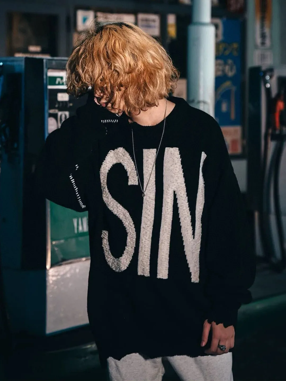 

Винтажный вязаный свитер Saint Mxxxxxx с вышивкой букв, с эффектом потертости, теплый шерстяной, модель M, повседневный, на каждый день, с длинными рукавами, круглый вырез.