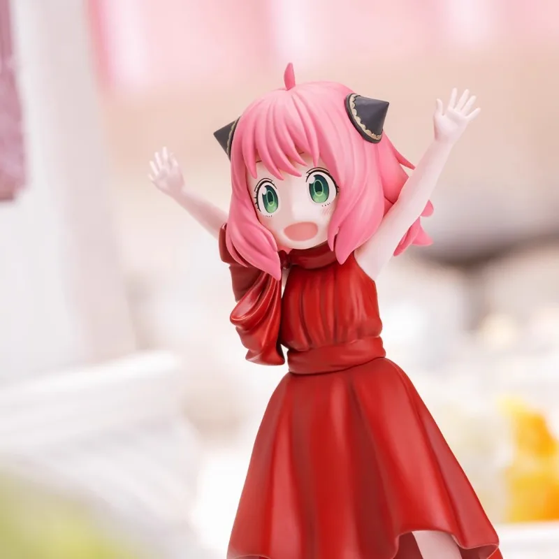 SEGA Genuino PM SPY×FAMILY Anime Figura Anya Forger ABITO DA PARTY Giocattoli d'azione per bambini Regalo di Natale Modello da collezione Ornamenti