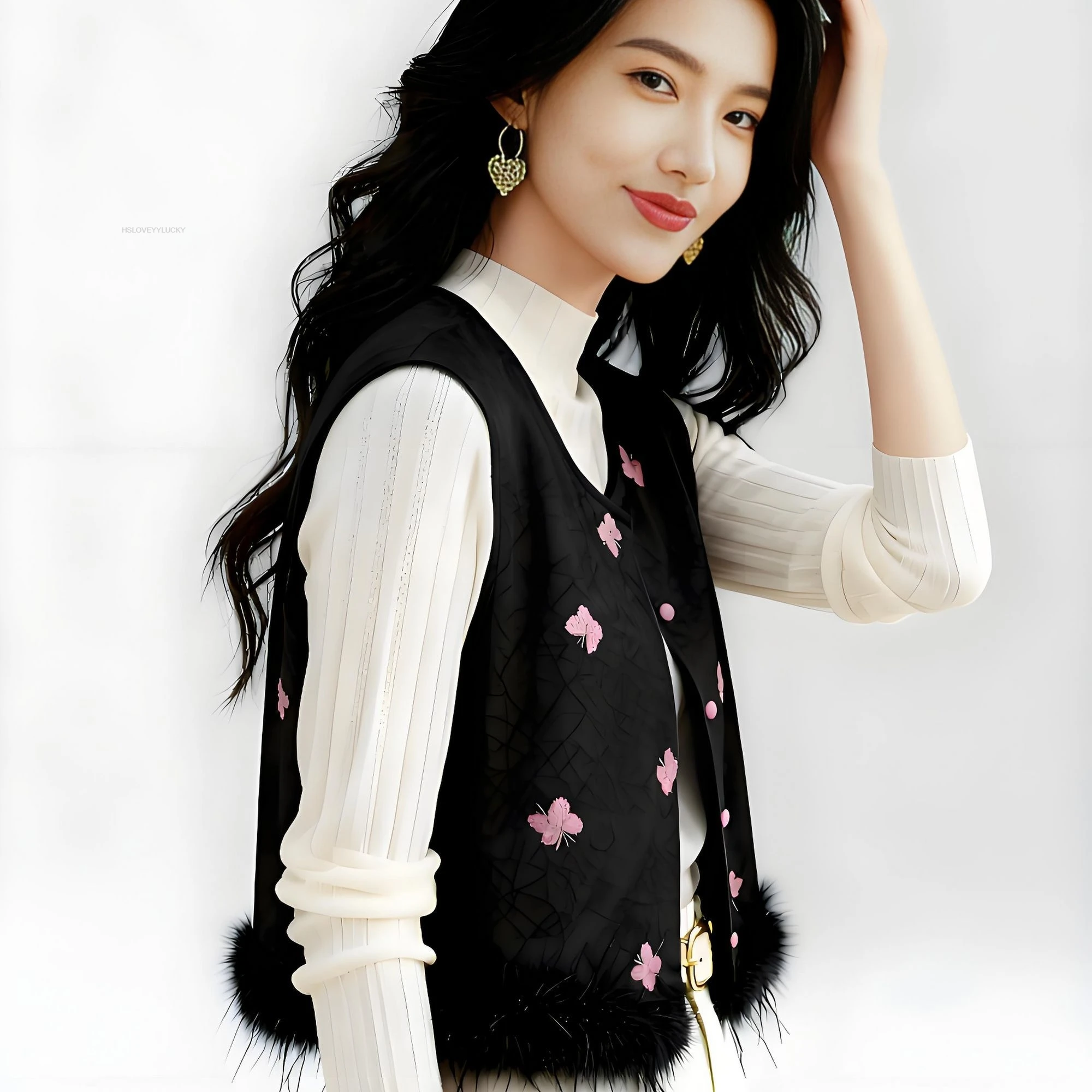 خريف شتاء جديد الصينية فراشة التطريز جولة الرقبة سترة ربيع جديد النمط الصيني الجديد لوحة مشبك صدرية سترة أعلى