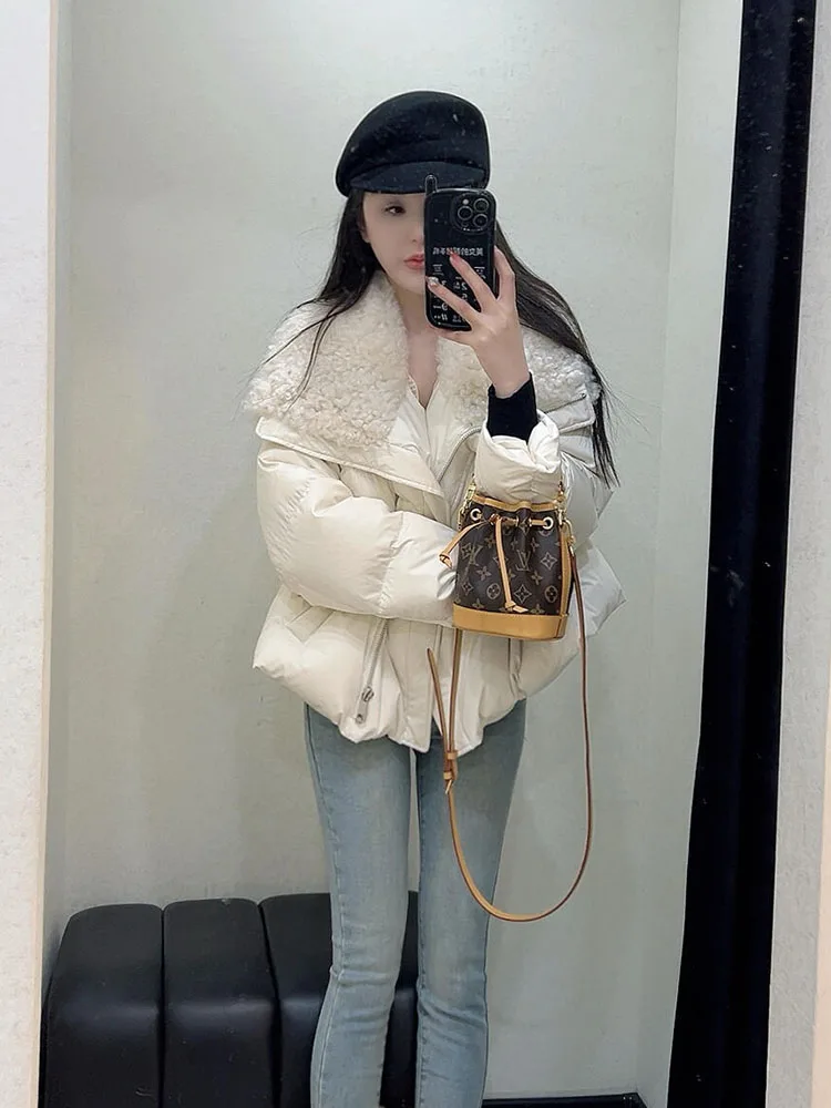 Koreanische Sle ort Weiße Daunenjacke für Damen, Winter, 2025, neuer kleiner Brotmantel, großer Kragen, Damen-Oberbekleidung
