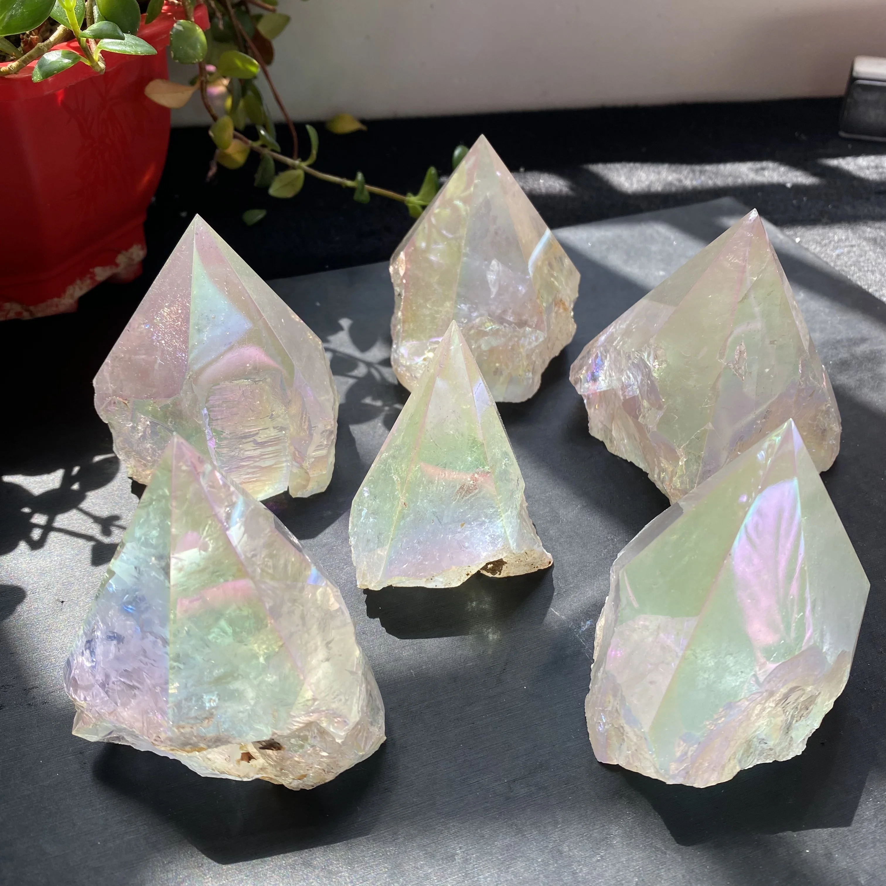 Wholesale Natural High Quality Handmade Polished Aura Clear Quartz Raw Rough Point Tower Crystals Healing Stone For Decor