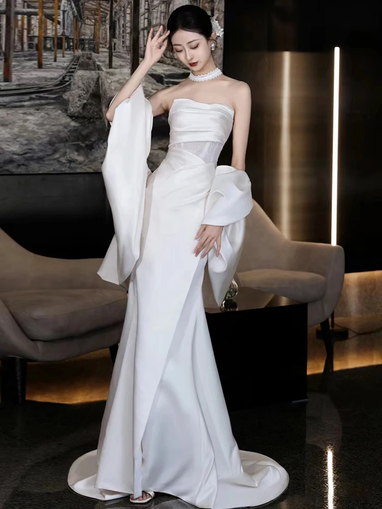 

Ele Satin Bridal Gown with Train for Wedding Engagement Dinner Slimming Strapl Outfit Hotel Indoor Spring 2024