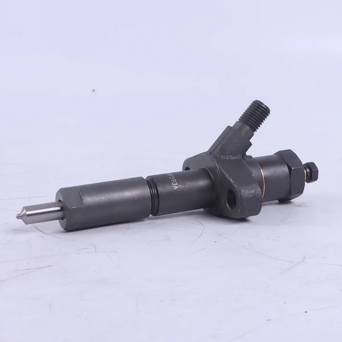 D4NN9F593A Engine Fuel Injector for New Holland Ford Tractor 420 445 340 540 TW10 TW20 TW30 4600NO 4600O 4600SU 3900 4100