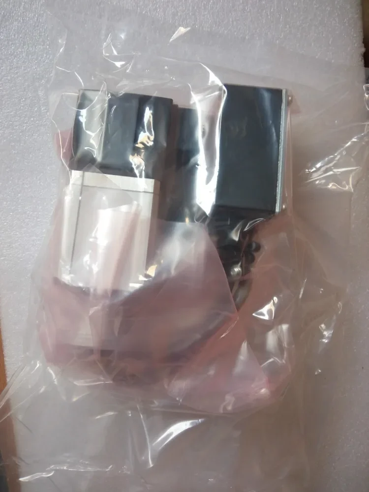 

Suitable for Shandong Xinhua medical low temperature plasma V3 solenoid valve new SMC for Shanghai Simat