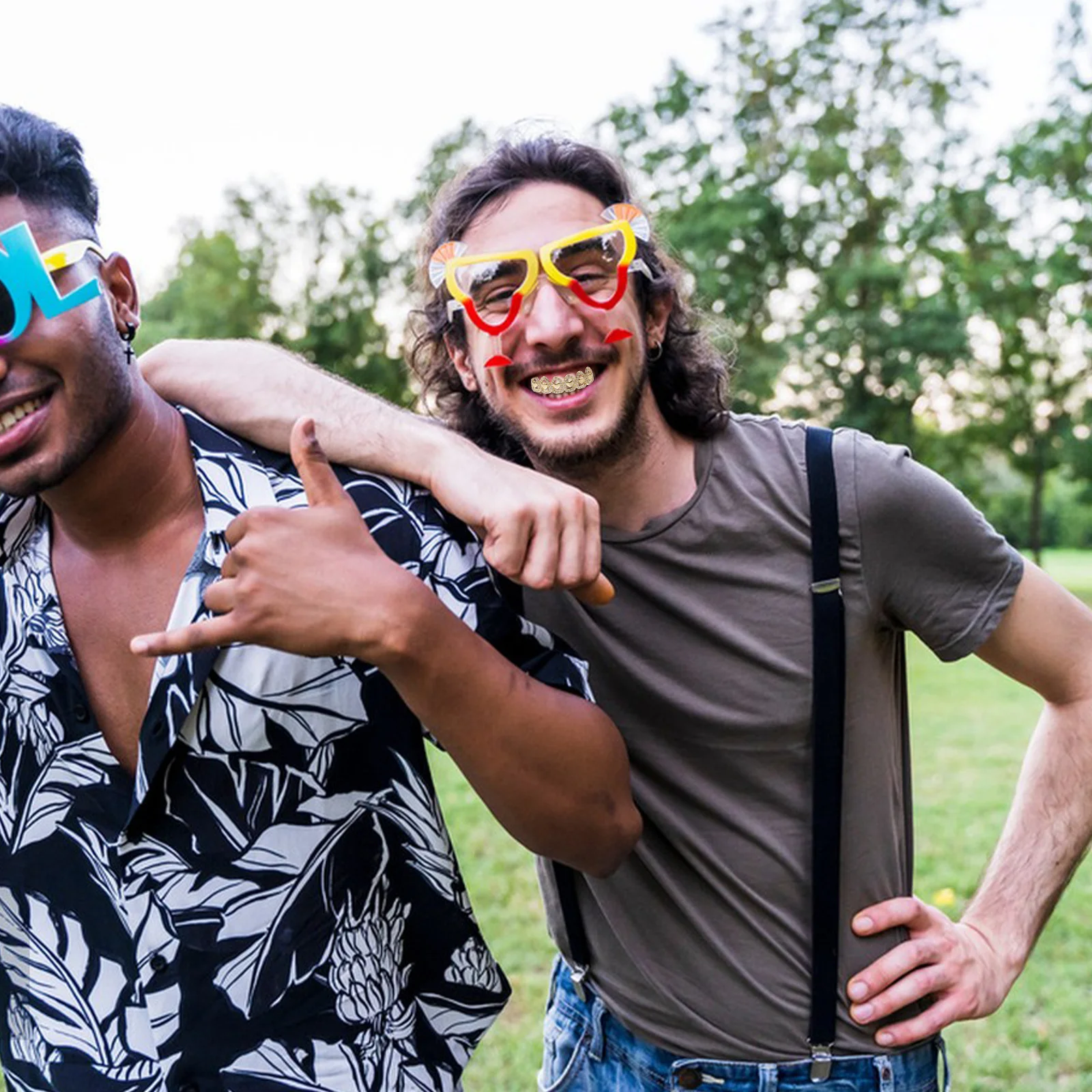 

Gold Tooth Hip Hop Style Shiny Detachable Teeth Brace Party Tooth Grills Jewelry For Men Women Grills Mouth Charms