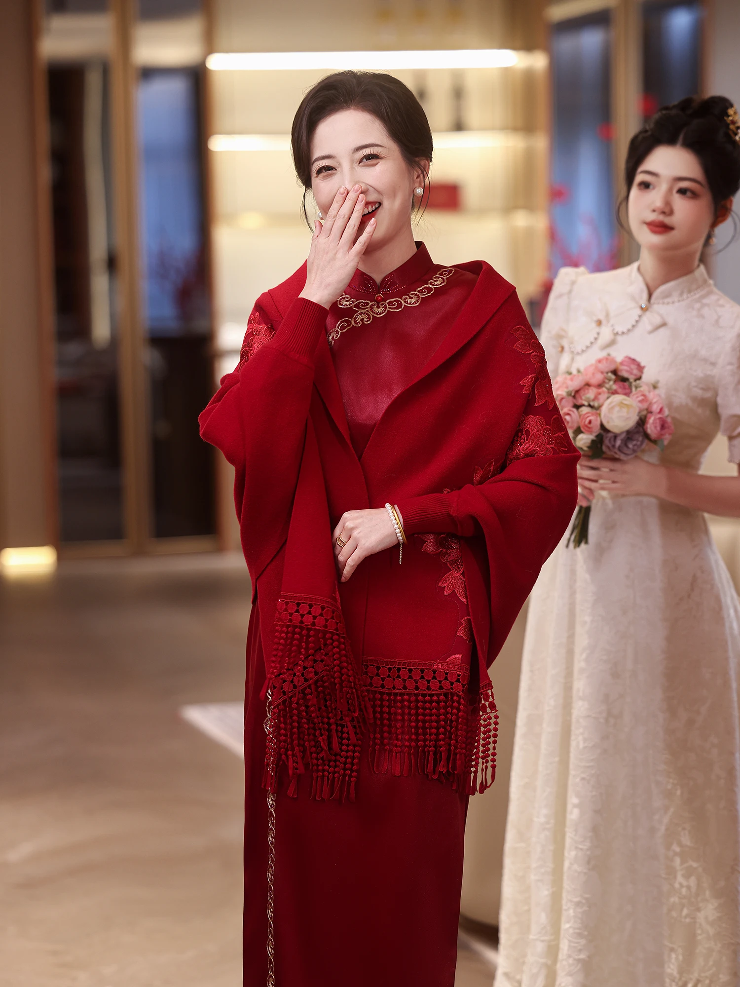 

Red Outer awl Women's Wedding Dr Lace Applique Fringe New 2026 Mommy of the Bride Gown Polyester Fiber