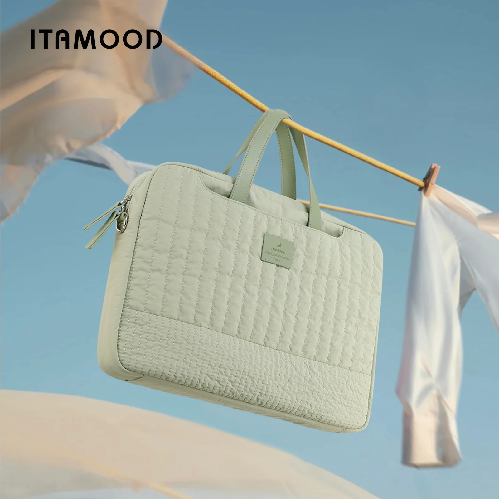 

ITAMOOD Large Document Bag Width 14.5 Inches Texture Cotton Filling Quilted Process handheld Bag for 13 Inches Laptop Bottom