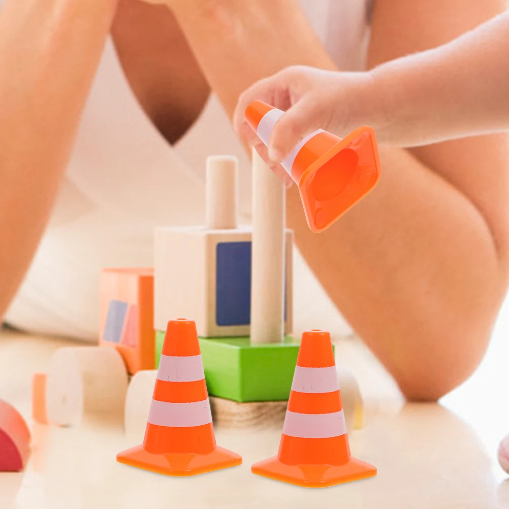 

10pcs Mini Traffic Cone Safety Road Signs Toy Kids Play Traffic Barrier Scene Educational Driving Track Non Model Toys