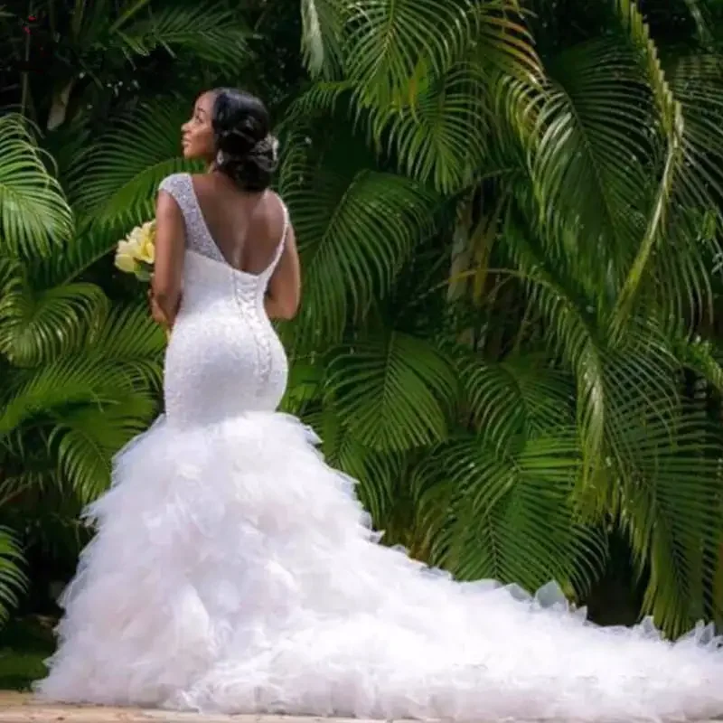 Customized African Custom Made Formal Bridal Gowns Designs Lace Beading Mermaid Wedding Dresses