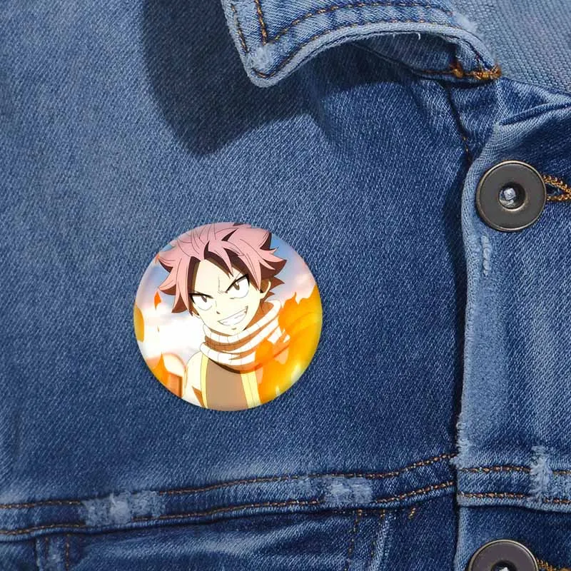 50mm Anime Fairy Tail Snap-in Brooch Natsu Dragneel Erza Scarlet Happy Figure Badges Cartoon Enamel Pin Backpack Hat Accessories