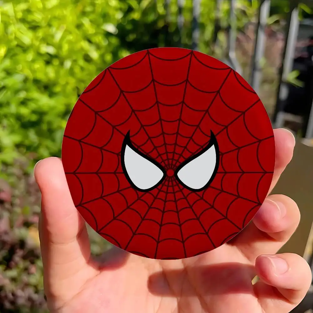 Cool I-Iron S-Spider Man C-Captain H-Hulk Badges Round Brooch Cute Cartoon Idol Cosplay Badges  Backpack Clothing Jewelry Pins view 5