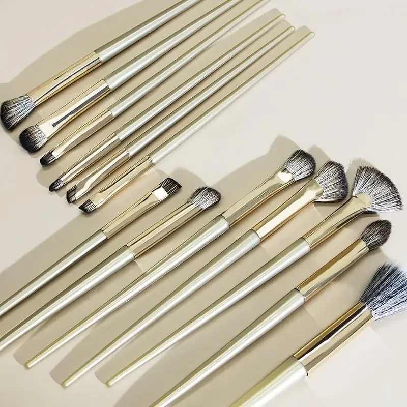 مجموعة مكياج مكونة من 13 قطعة مكياج مطلية بالذهب، شفرة ظلال العيون، فرشاة غطاء الشعر الناعمة، أدوات التجميل