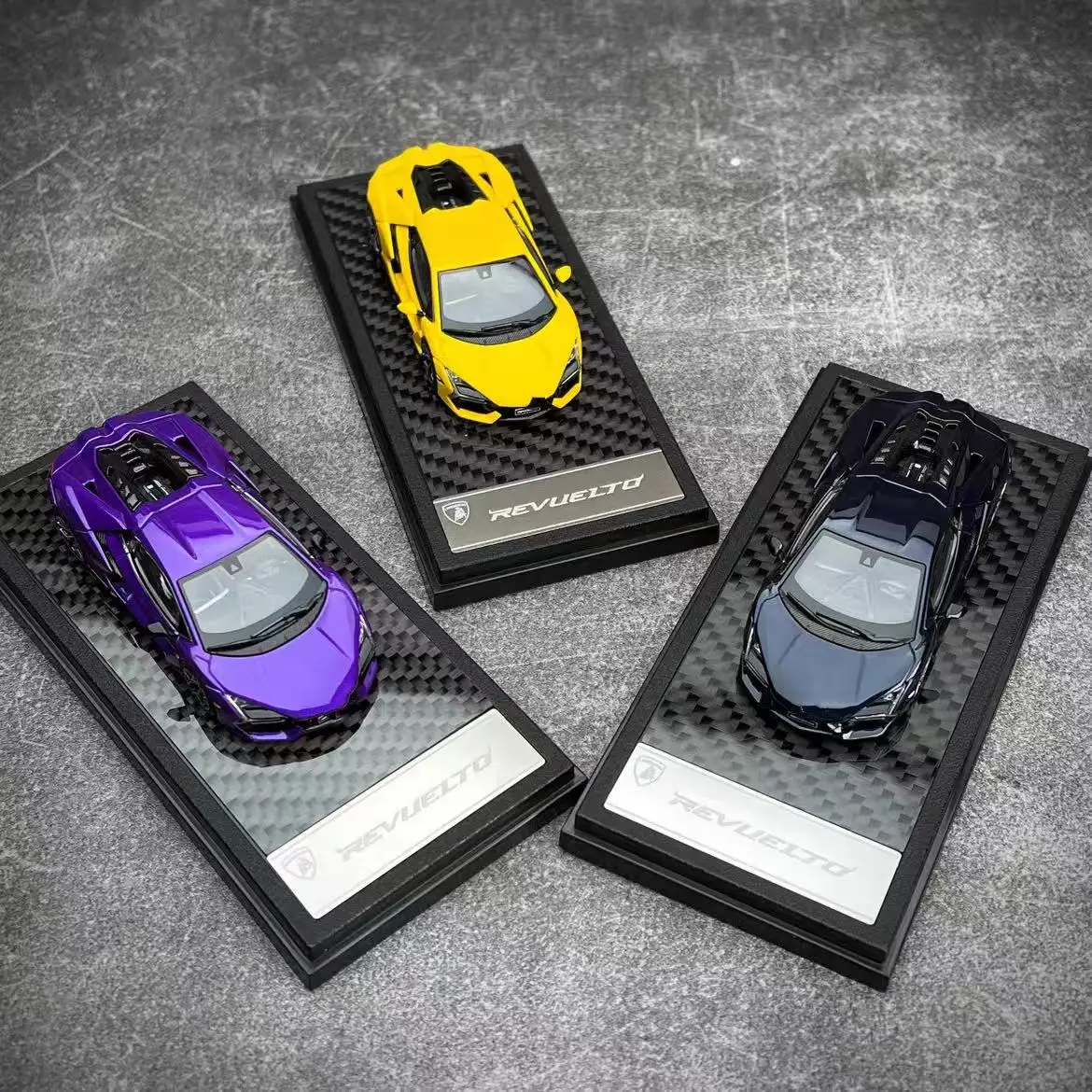 LCD 1/64 Revuelto Three Colors Diecast Model Car Stocks In 2026 Collection Gift Scale
