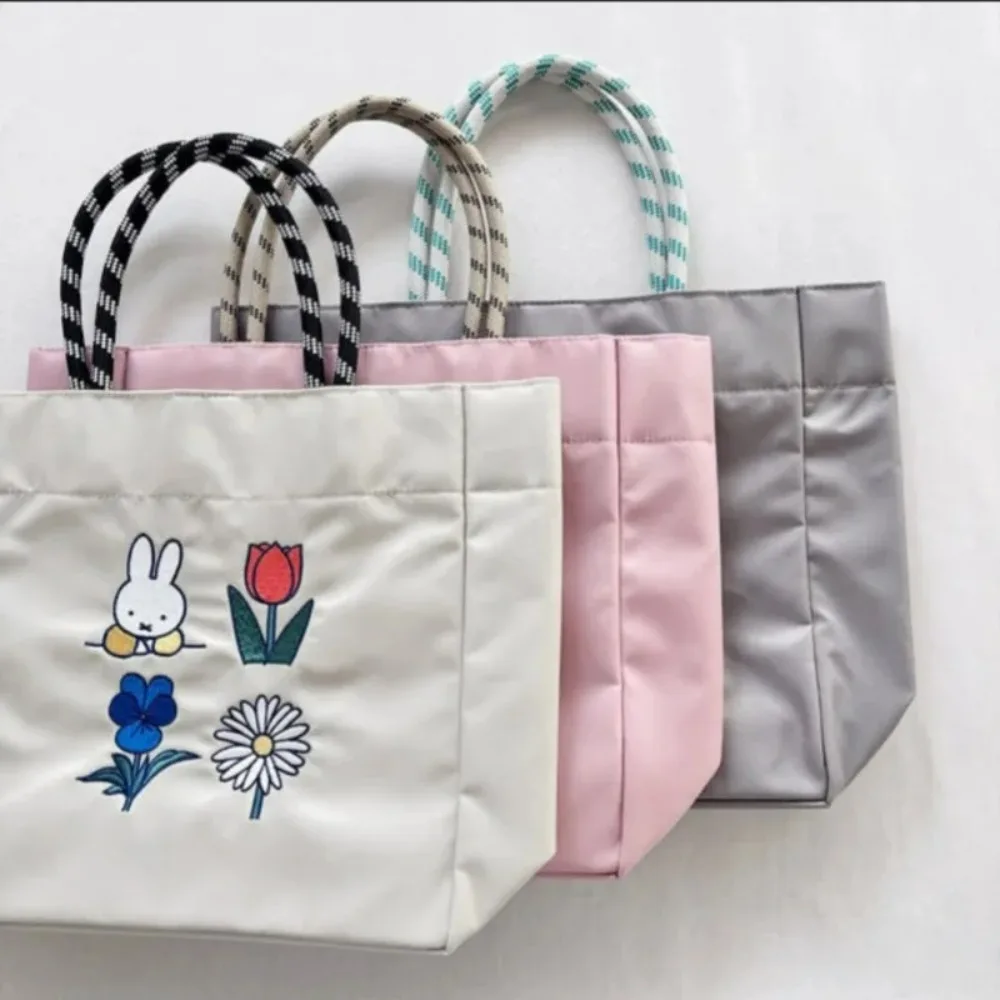 

Miffy Tote Bag Kawaii Cute Cartoon Embroidered Tote Bag with Drawstring Closure Cute Girls' Large Capacity Portable Commuter Bag