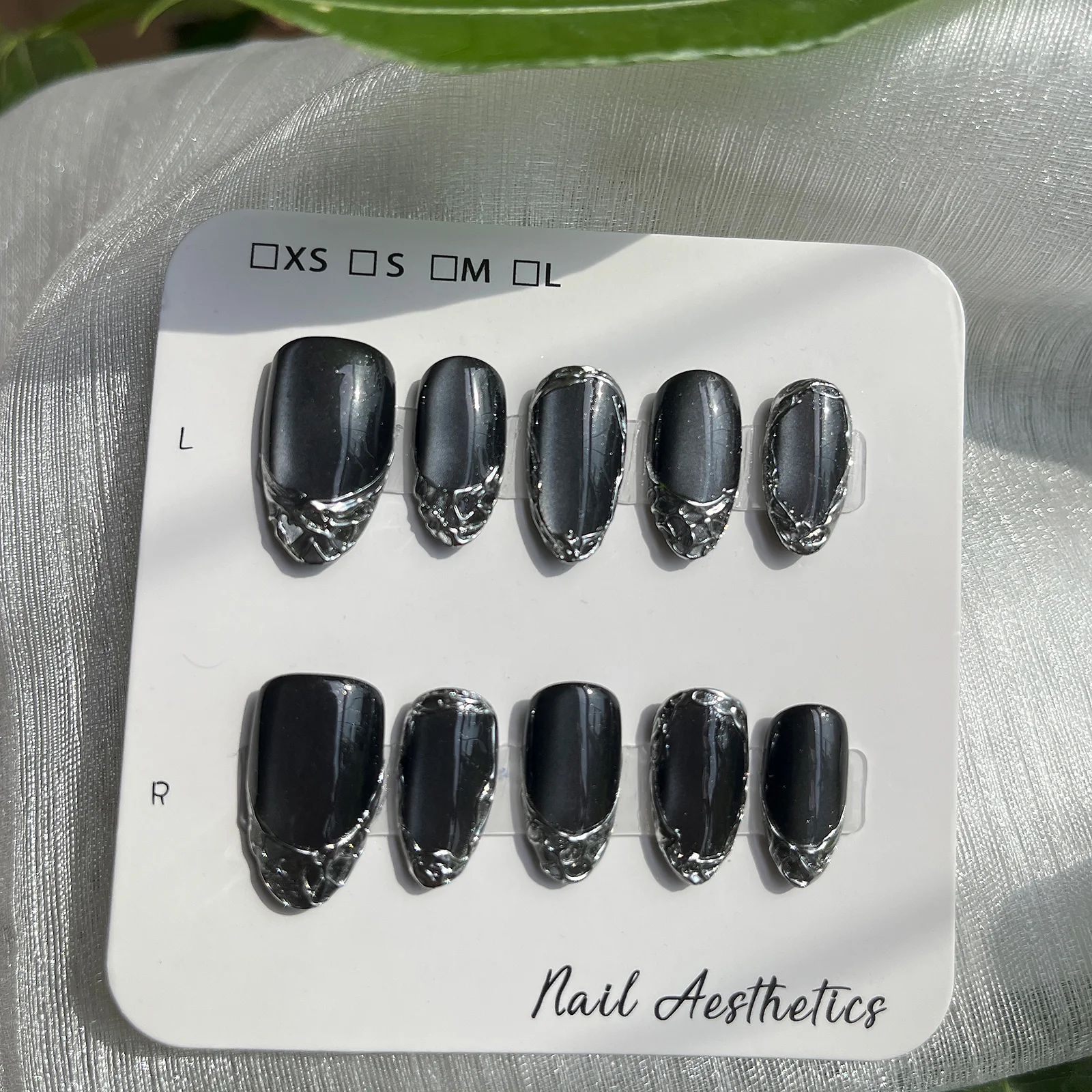 Handmade Short Almond-Shaped Press-On Nails Irregular Silver Mirror Powder 3D Metallic Design Dark and Edgy Style Reusable 10Pcs